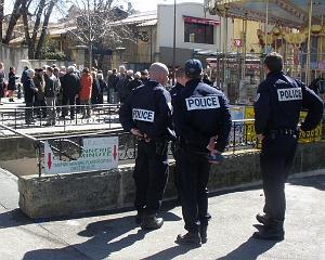 AIX EN PROVENCE NON A LA TRAHISON DU 19 MARS 1962 (127) PAR GM
